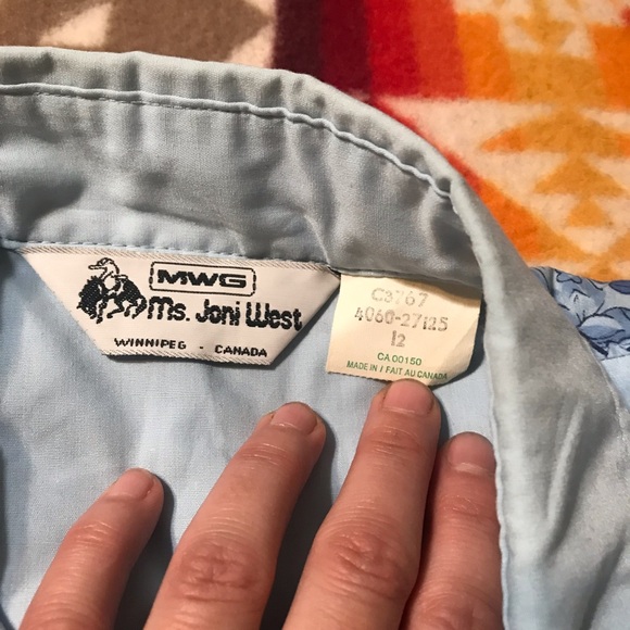 Vintage Ms. Joni West MWG ladies shirt - Picture 6 of 6